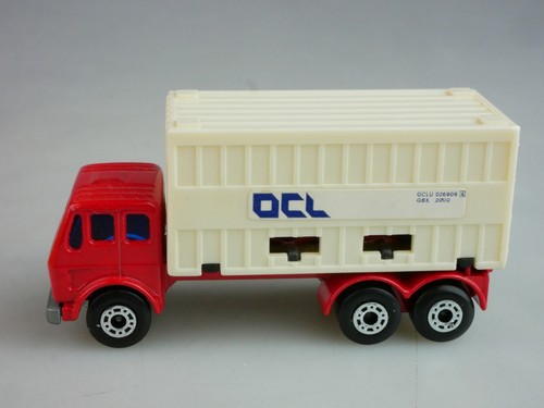 Camion container mercedes - camion,